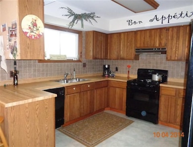 2666 N Rembrandt Ln, La Porte, IN 46350 - photo 5