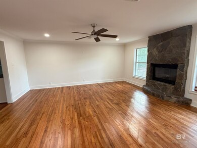 9151 Old Mobile Rd, Spanish Fort, AL 36527 - photo 2