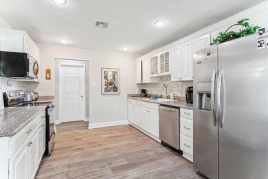 1045 Woodview Dr, Slidell, LA 70461 - photo 7