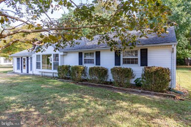 324 Rolando Dr, Colonial Beach, VA 22443 - photo 5