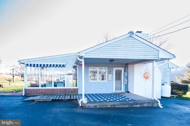 1660 S Hanover St, Pottstown, PA 19465 - photo 4