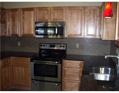 Kitchen. A DREAM kitchen offers SS appliances, gra