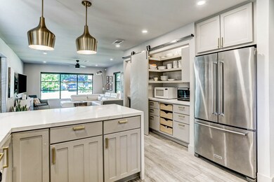 2319 Lamonte Ln, Houston, TX 77018 - photo 7