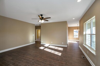 185 N Kelley St, Chattanooga, TN 37404 - photo 6