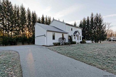 1 Pinecrest Dr, Schenectady, NY 12309 - photo 2