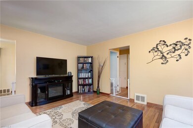 Neutral Colors Throughout!