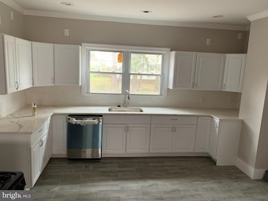 150 Essex Ave, Sewell, NJ 08080 - photo 3