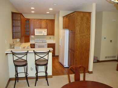 5319 Castle Pines, Columbus, OH 43235 - photo 5