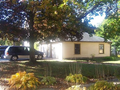 23 Pine St, Mechanic Falls, ME 04256 - photo 6