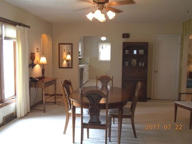 1409 Parker St, Cedar Falls, IA 50613 - photo 6