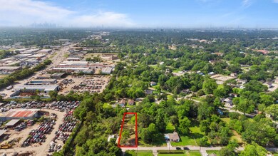 735 Homer St, Houston, TX 77091 - photo 4