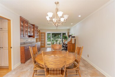 1621 Partridge Ln, Waterloo, IA 50701 - photo 3