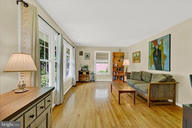 1112 Valewood Rd, Towson, MD 21286 - photo 5