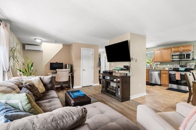 139 Old Town Rd unit B, Weare, NH 03281 - photo 6