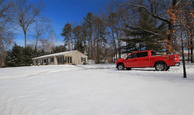 57 Oakman St, Turners Falls, MA 01376 - photo 4