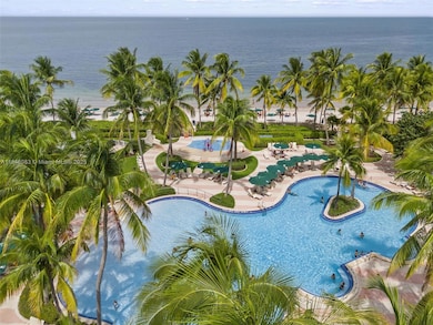 Resort Villas unit PH-3, Key Biscayne, FL 33149 - photo 4