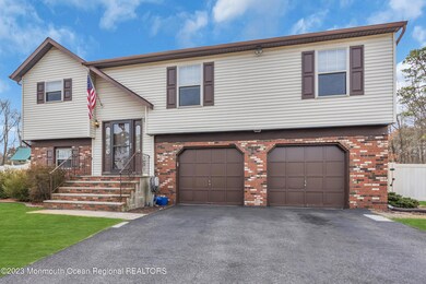 15 Hedgewood Rd, Howell, NJ 07731 - photo 3