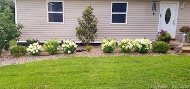 8875 Cedar St NE, New Salisbury, IN 47161 - photo 4