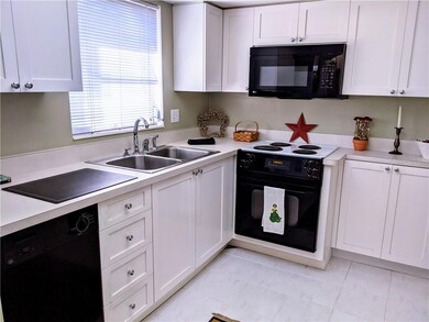 Kitchen - charming...