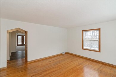 4144 15th St, Des Moines, IA 50313 - photo 2