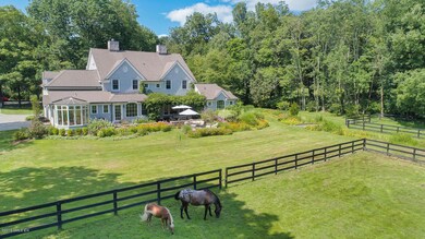 20 Locust Rd, Greenwich, CT 06831 - photo 3