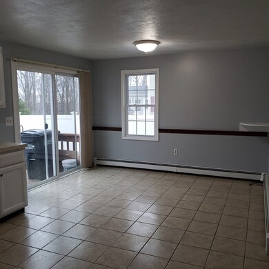 10 Oak Tree Dr unit B, Milford, MA 01757 - photo 4