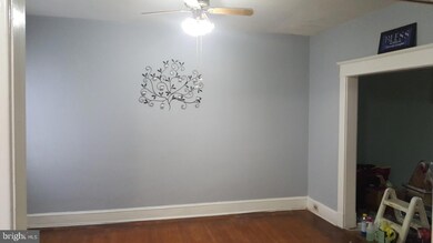 4149 Fairview Ave, Baltimore, MD 21216 - photo 4