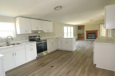 39 13th St, McRae-helena, GA 31037 - photo 7