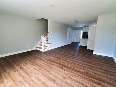 32 Pine Hill Rd unit E, Nashua, NH 03063 - photo 5