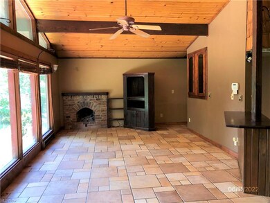 45998 Yeager Dr, East Liverpool, OH 43920 - photo 2