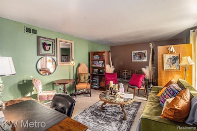 28418 W 8 Mile Rd unit A1, Farmington Hills, MI 48336 - photo 3