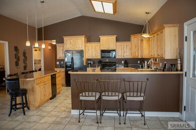 340 Bergeson Dr, Blackfoot, ID 83221 - photo 4