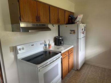 478 15th St SE, Huron, SD 57350 - photo 3