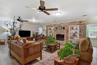 1111 Aspen Rd, Gainesville, TX 76240 - photo 3