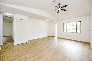 26 Seneca Path, Palm Coast, FL 32164 - photo 2