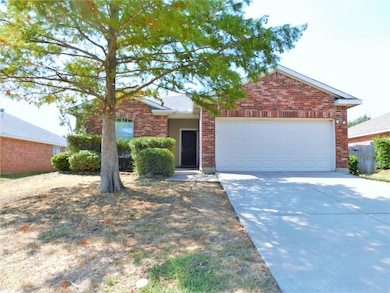 2716 Weslayan Dr, Denton, TX 76210 - photo 2