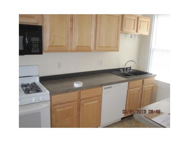 309 2nd Ave, Woonsocket, RI 02895 - photo 3