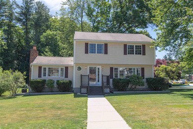 8 Frost Dr, Nashua, NH 03063 - photo 2