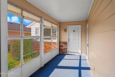 04-Porch