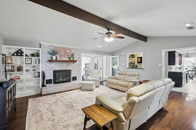 737 Highland Crest Dr, Hurst, TX 76054 - photo 5