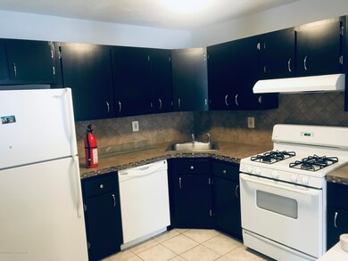 7-1 Seattle Ct, Freehold, NJ 07728 - photo 2