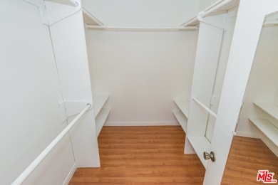 13963 Riverside Dr, Sherman Oaks, CA 91423 - photo 6