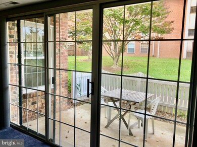 1954 Kennedy Dr unit 101, McLean, VA 22102 - photo 6