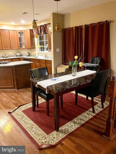 8570 Daltons Grove Way, Bristow, VA 20136 - photo 6