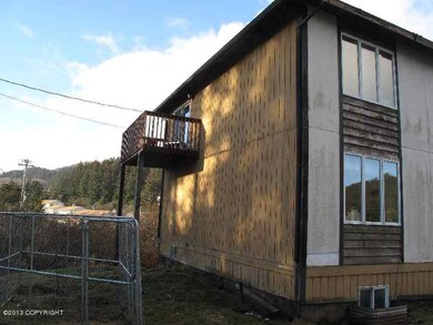 1114 Selief  020513 006