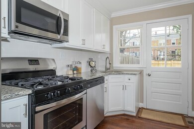 193 Stanmore Rd, Baltimore, MD 21212 - photo 5