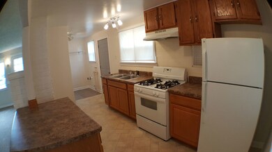 2306 Jethro Ave, Zion, IL 60099 - photo 6