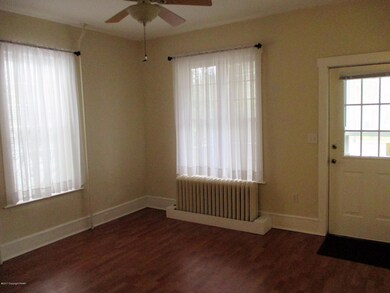 128 Broad St unit 1C, Stroudsburg, PA 18360 - photo 5