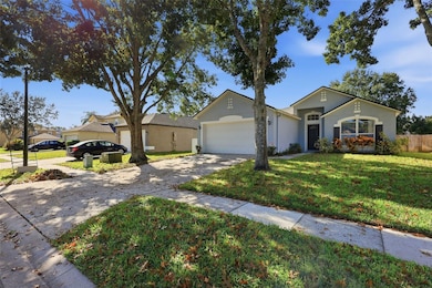 4116 Stonefield Dr, Orlando, FL 32826 - photo 3