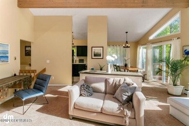 68-Living Room_6256